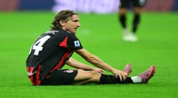 ميلان يفشل في استثمار فرصه ويخسر الأرض أمام بيزا